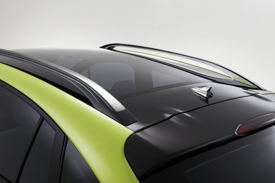  Subaru XV Concept 2011 года  (фото 10 из 20)